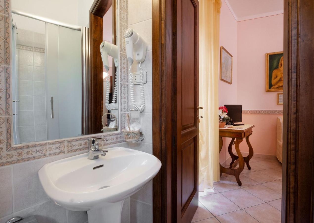 B&B Locanda Il Tufo Rosa Pitigliano Dış mekan fotoğraf